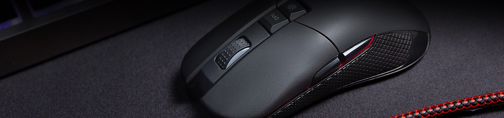 XENON 800 - ULTRALEICHTE UND FORTSCHRITTLICHE MAUS FÜR GAMER