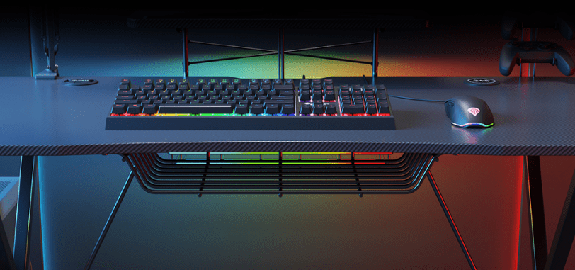 HOLM 300 RGB - PROFESSIONELLER GAMING-TISCH