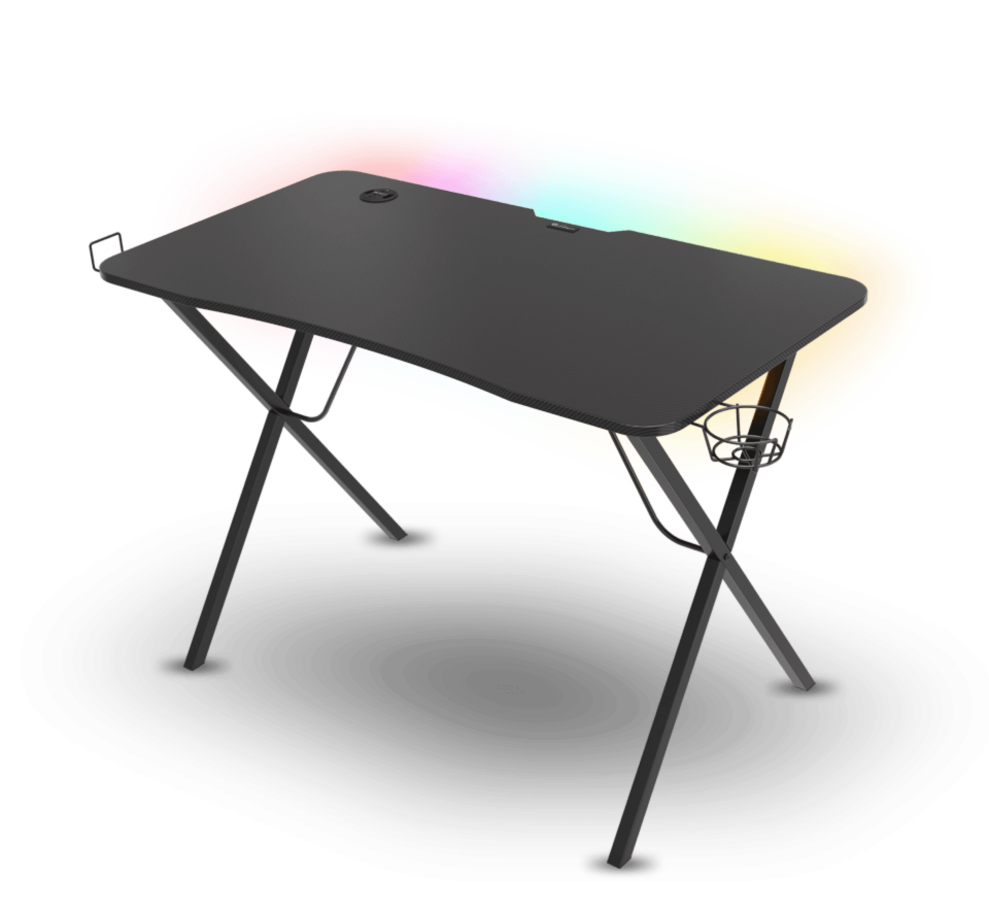 Schwarzer Gaming-Tisch mit RGB-Beleuchtung an der Kante, mit Kabelführungsloch und zwei Getränkehaltern
