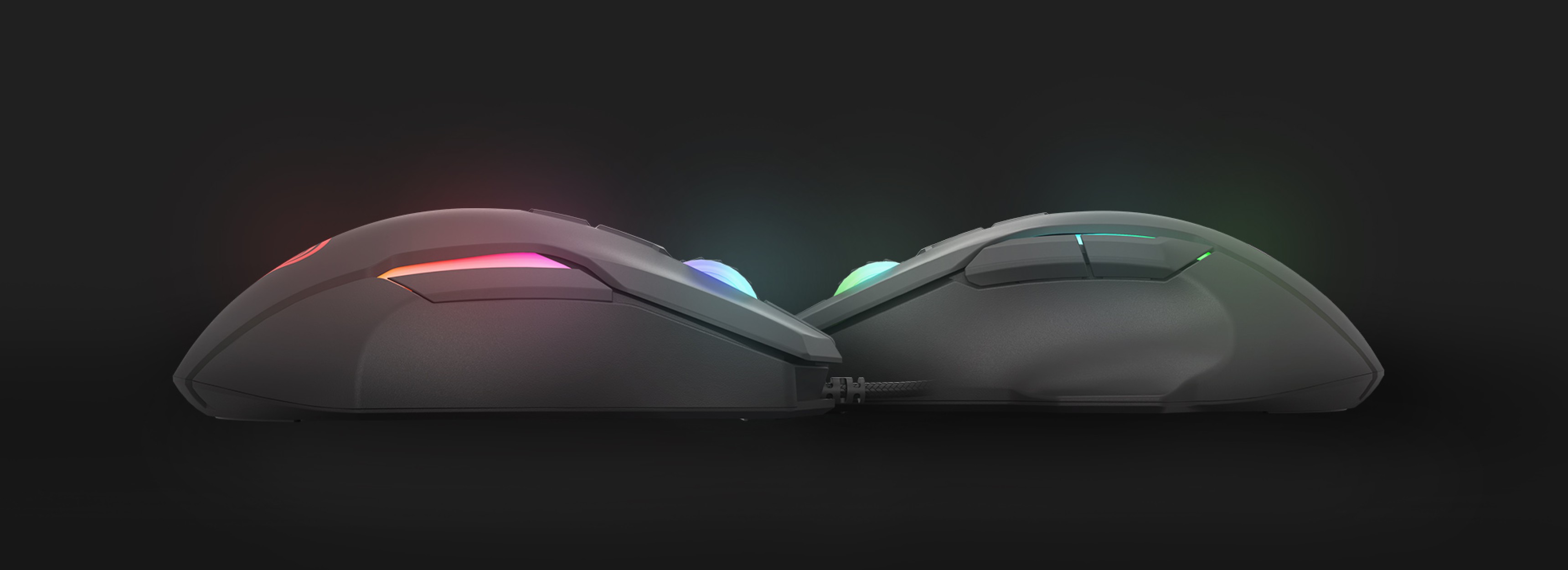 Seitenansicht der Genesis Xenon 220 Gaming-Maus mit RGB-Beleuchtung und schlankem schwarzen Design